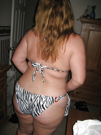 Fat Mrs. Whore in her Victoria's Secret bikini