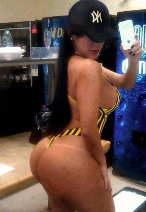 nenas buenas adult photos
