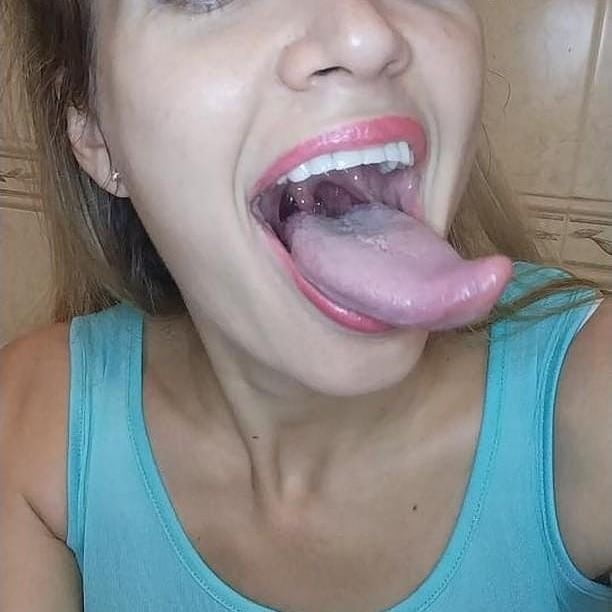 Pornstar Women With Long Tongue Porn Videos Newest Porn Star Female With Long Tongue BPornVideos