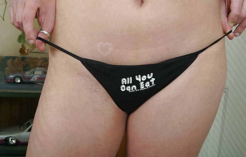 WHITE BEAUTY - ALEXIS adult photos