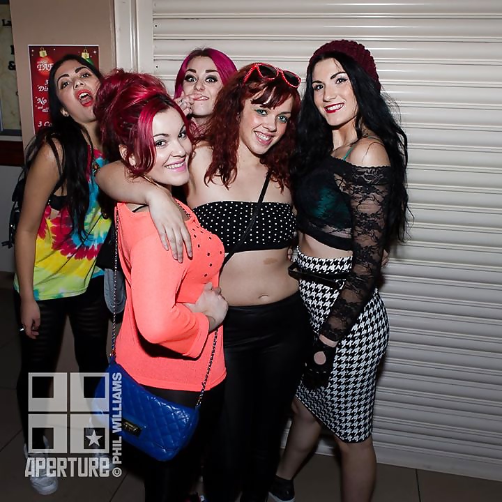 Facebook Milfs adult photos