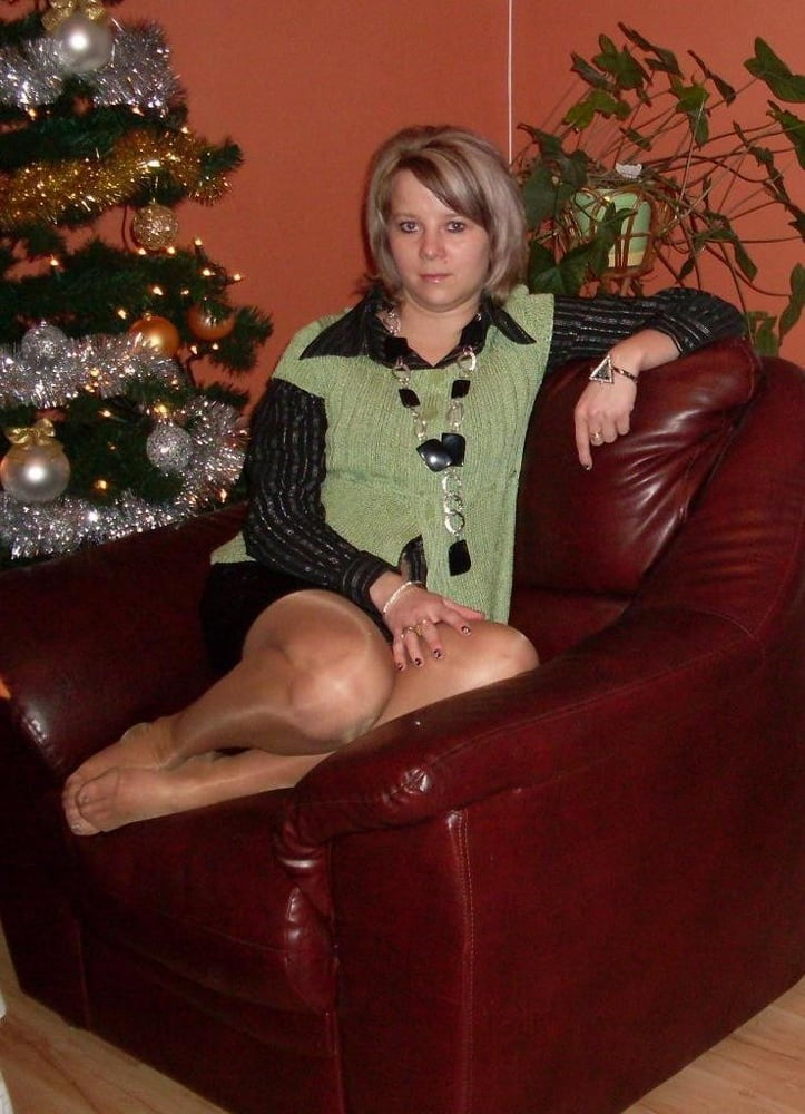 All I Want For Christmas Is A Woman In Pantyhose #2- 121 Photos 