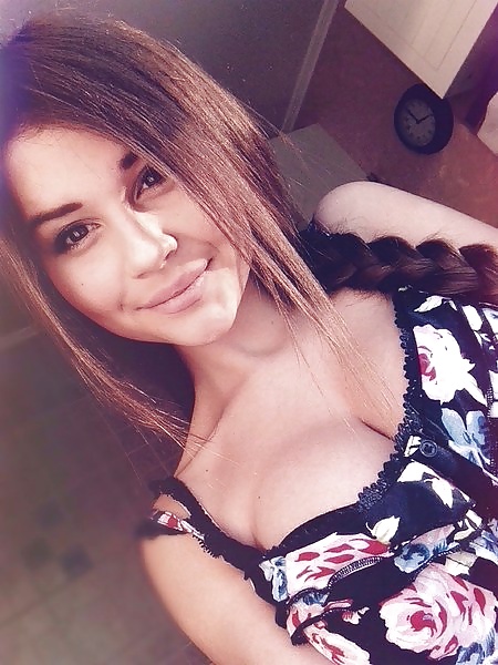 Russian Schoolgirl 18+ Here all the best! adult photos