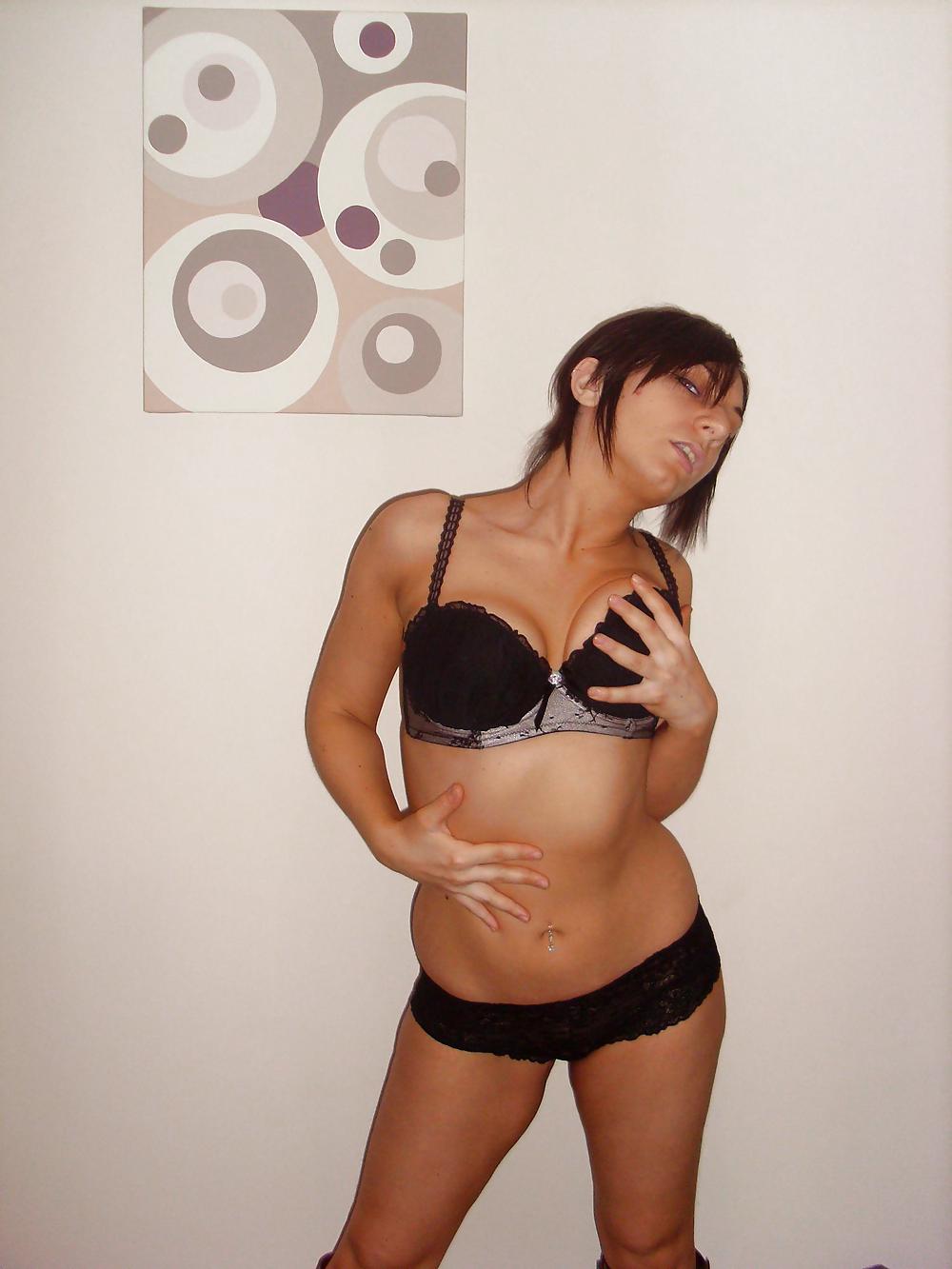 Neue Nachbarn adult photos
