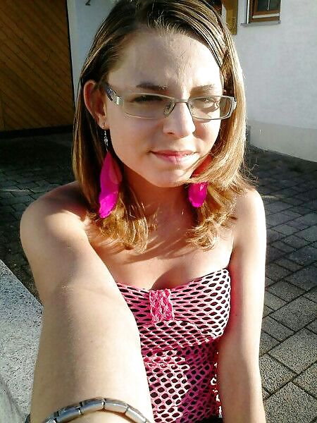 Linda Privat adult photos