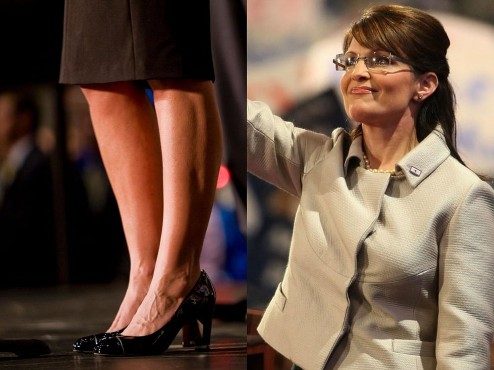 Sarah palins feet ✔ Gov. Sarah Palin Shoes Shoespotlight.com