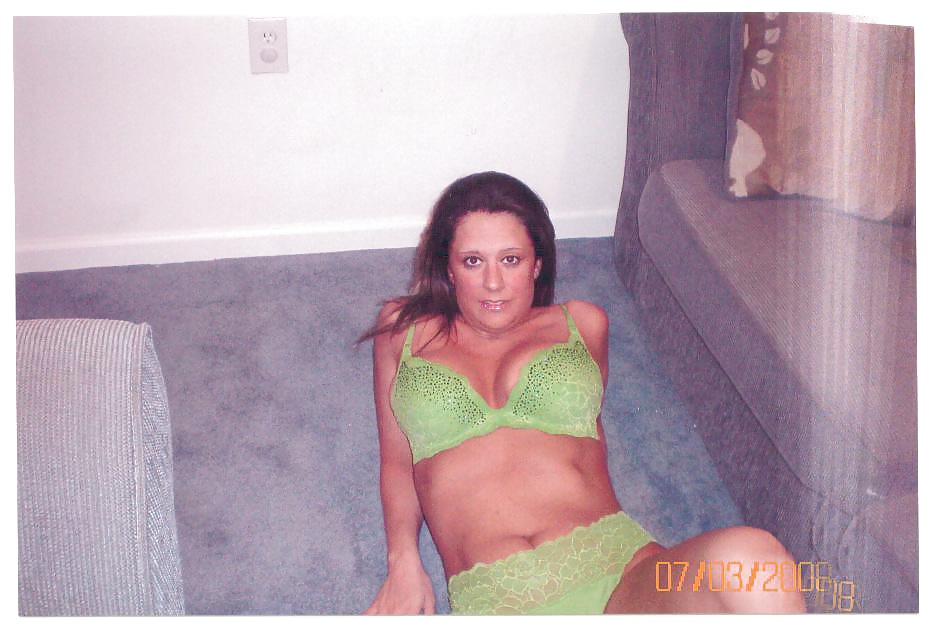 butterfly77 vicky adult photos