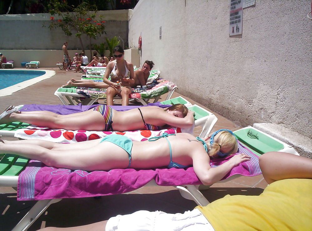 bikini amateurs adult photos