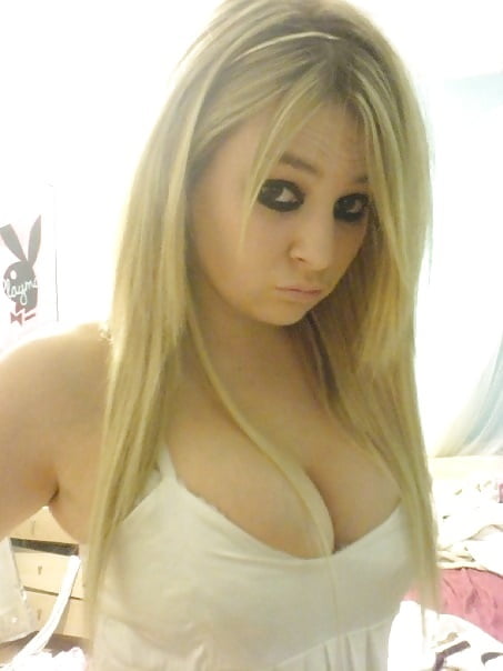 Public Wank Bank 7 (chavs) adult photos