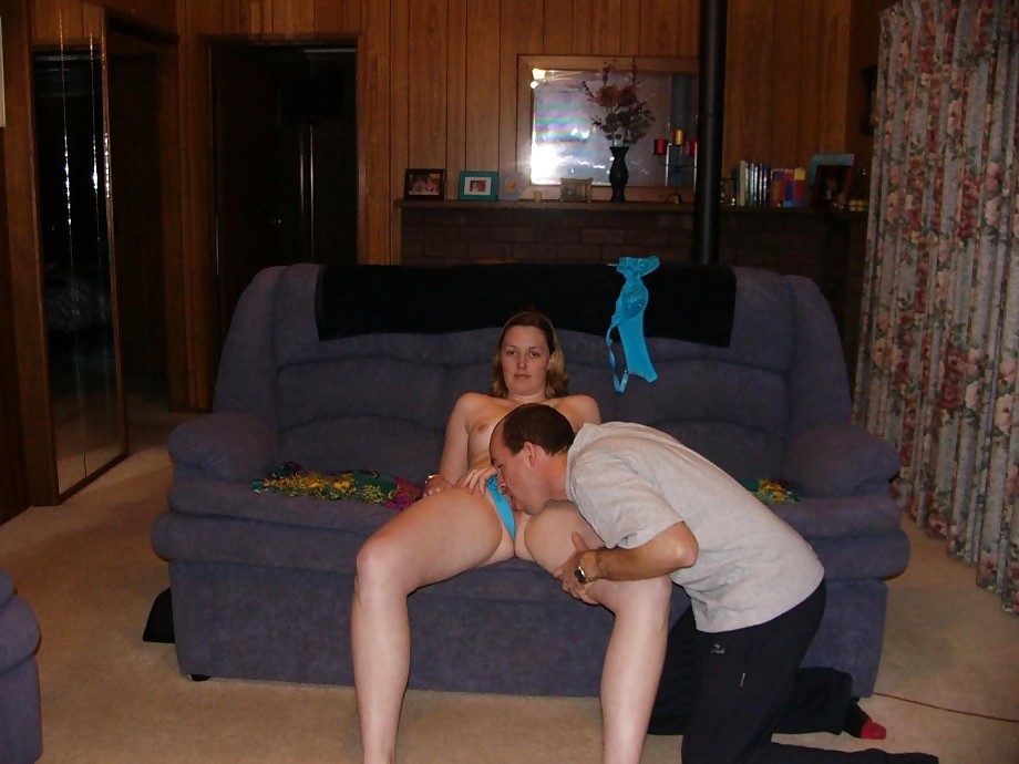 Hot Housewife adult photos