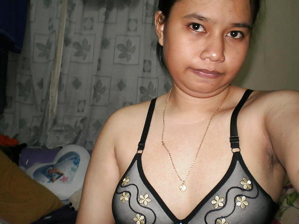 malay MILF tits adult photos