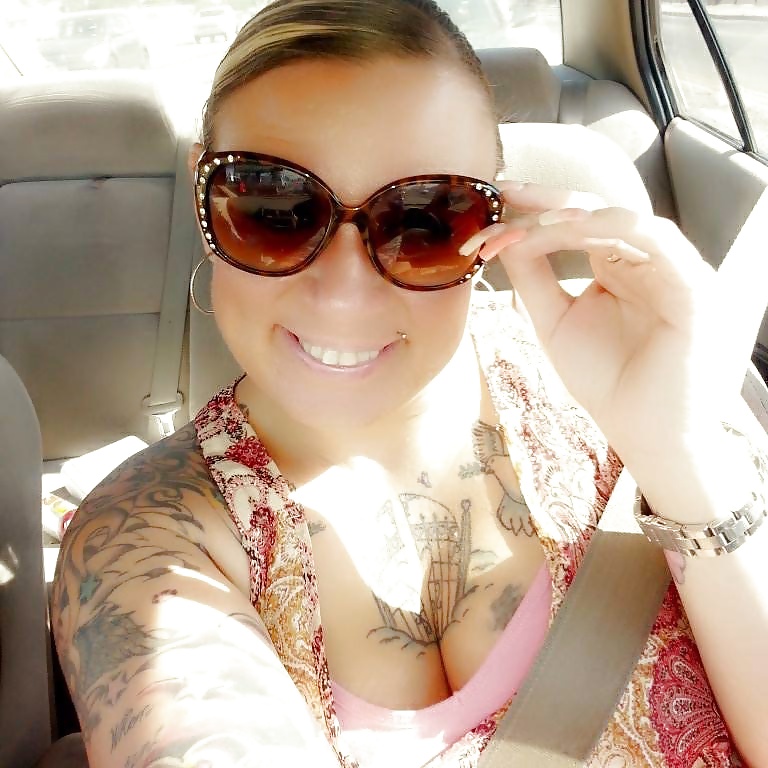 Sexy flashing mom adult photos