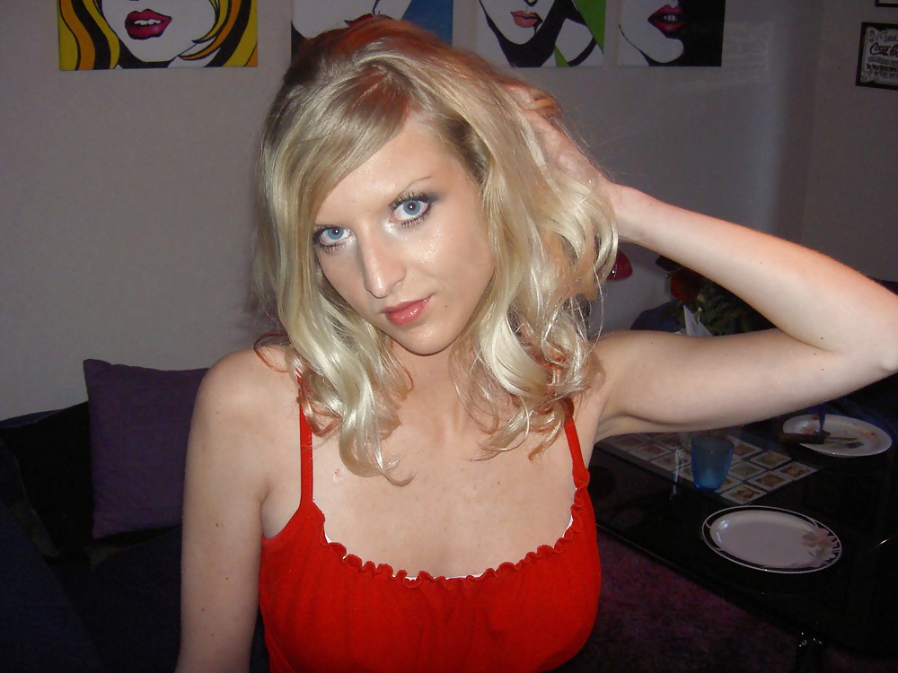 Real Amateur Set - Hot swedish blonde girl adult photos