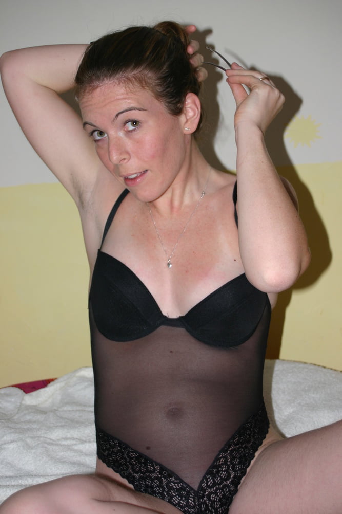 Irish milf- 22 Photos 