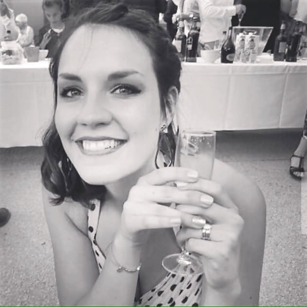 Salope bcbg adult photos