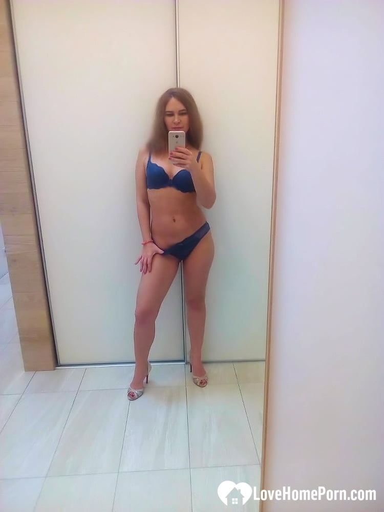 Taking selfies in my new blue lingerie - 39 Photos 