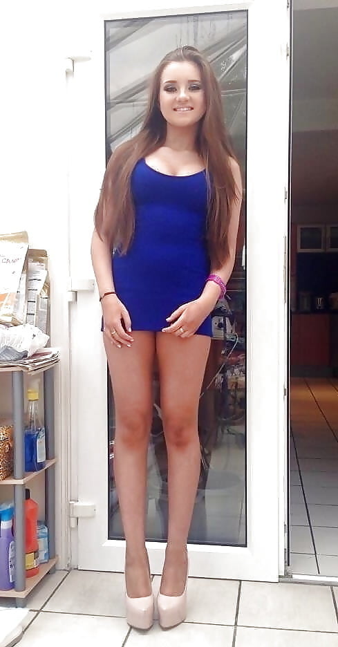 Mini Dress Sluts - 32 Photos 