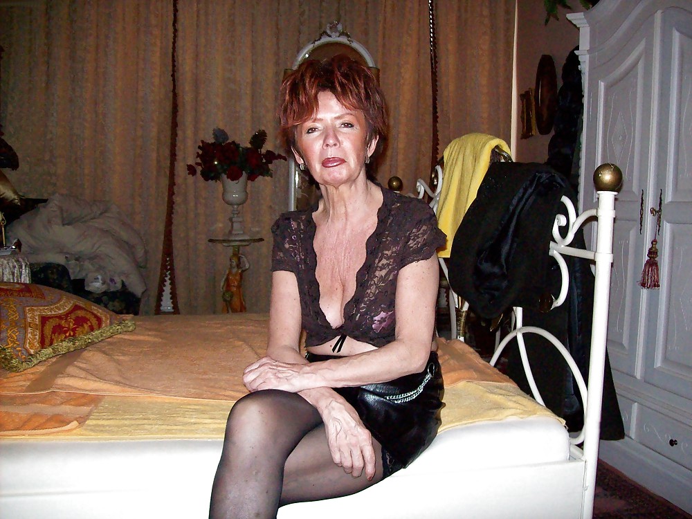 mature and grannys by Marknrw adult photos