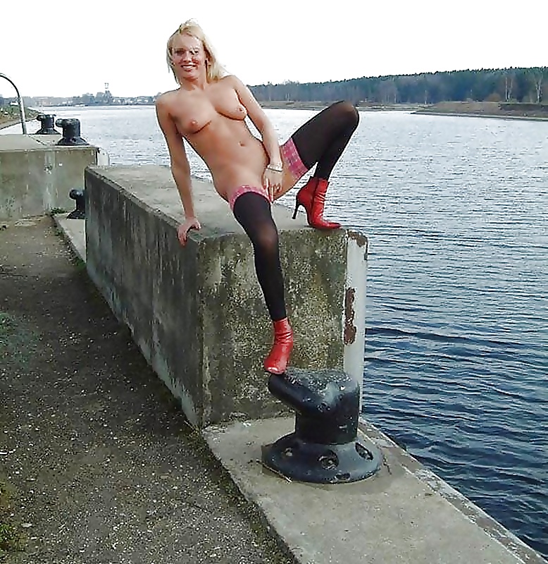 flashing stockings in public adult photos
