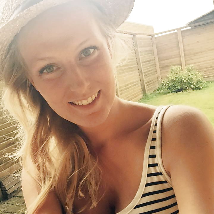 hot 195 adult photos