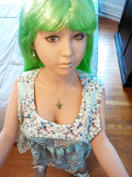 Nina's green dress adult photos