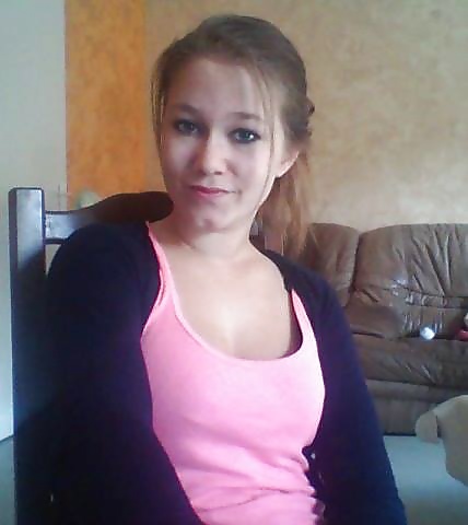 Et son adorable et delicieuse soeur... adult photos