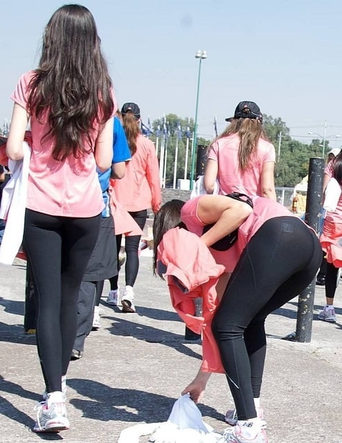 Amateur girls in sports leggings - 31 Photos 