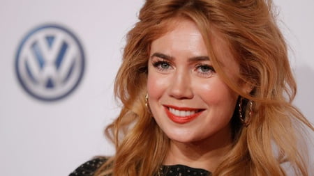 palina rojinski euterschlampe         