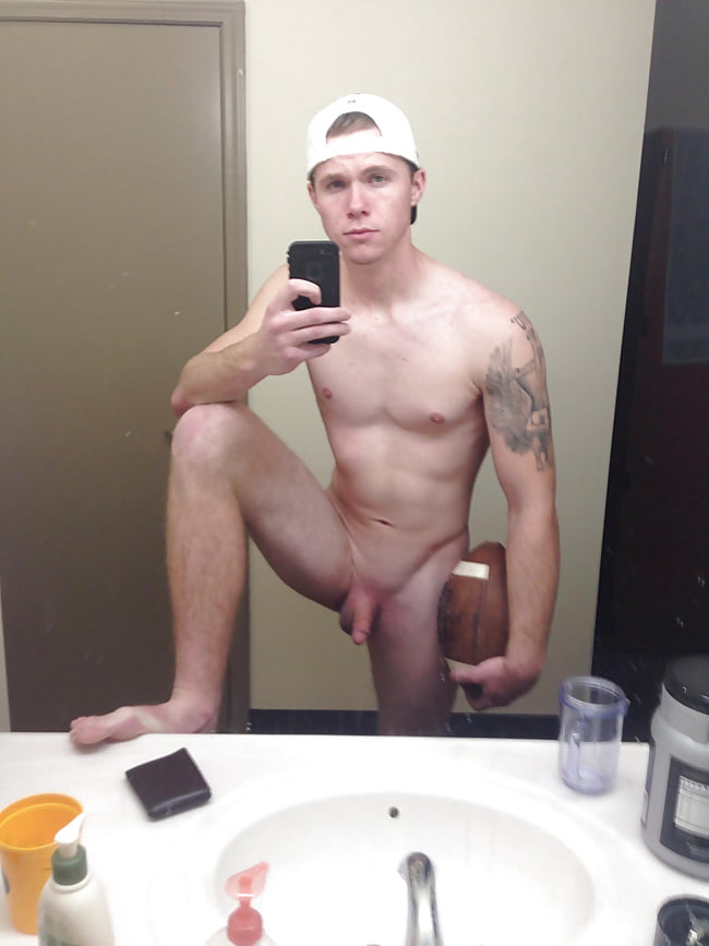 Hot Naked Man Showing Penis Pics