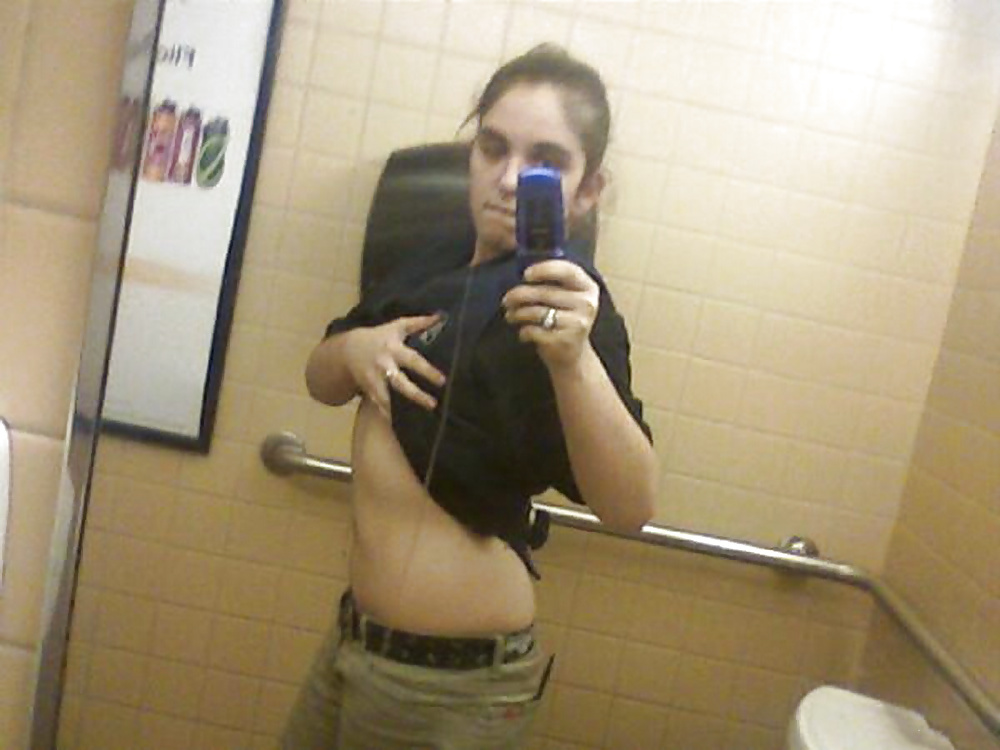 Self shot - Amateur girl #89 adult photos