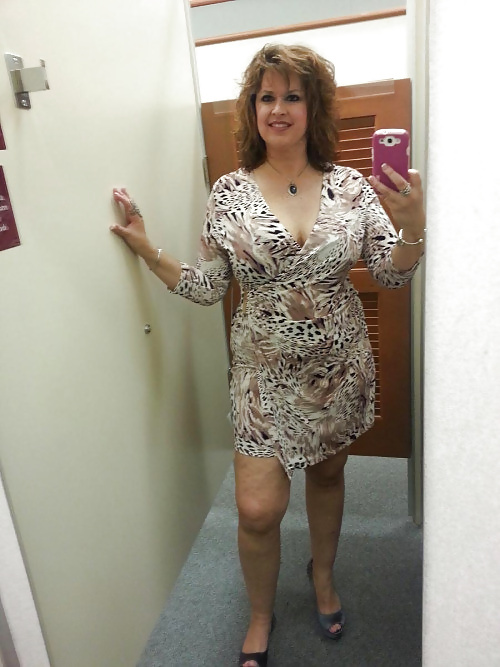Busty Curvy Mature Milf Cass adult photos