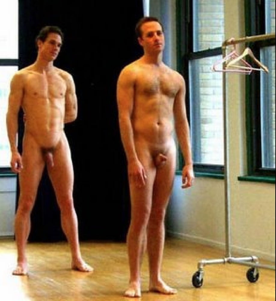 мужчины голые на сцене фото 71