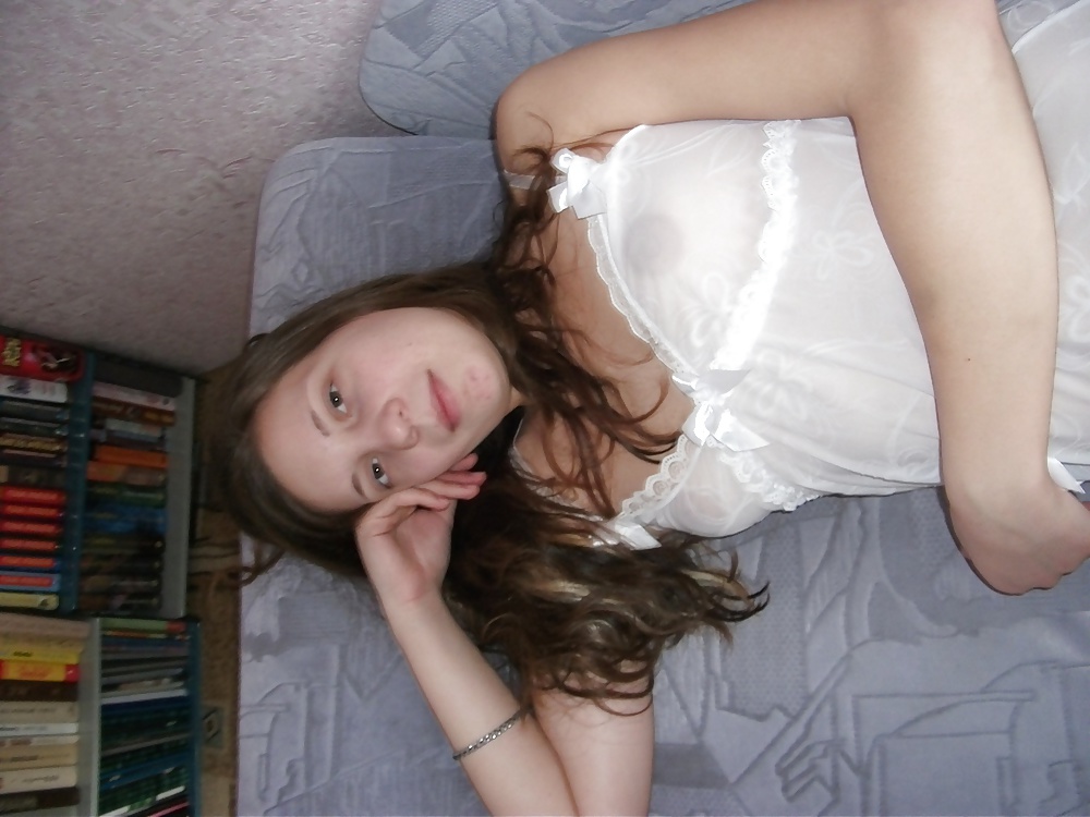 Kara aus Zuerich adult photos
