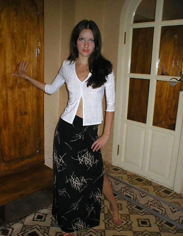 PRETTY RUSSIAN GIRL LENKA V adult photos