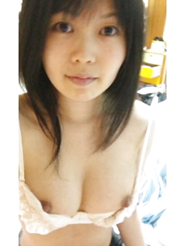 Amateur Japanese girls Tsubasa adult photos