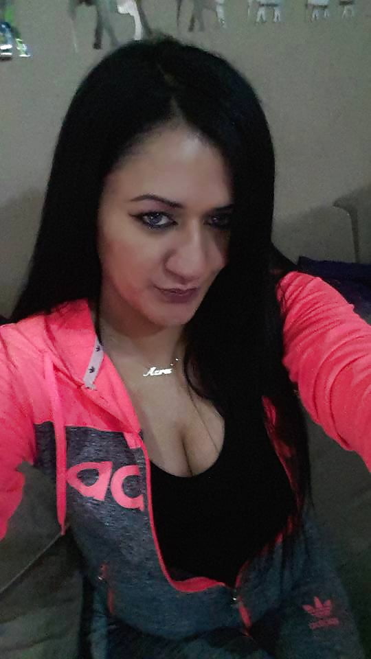 Azra atesli kiz adult photos