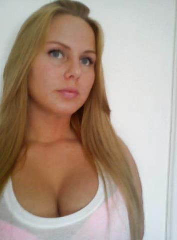 DATING SITE CHUBBY GIRLS (non-porn) adult photos