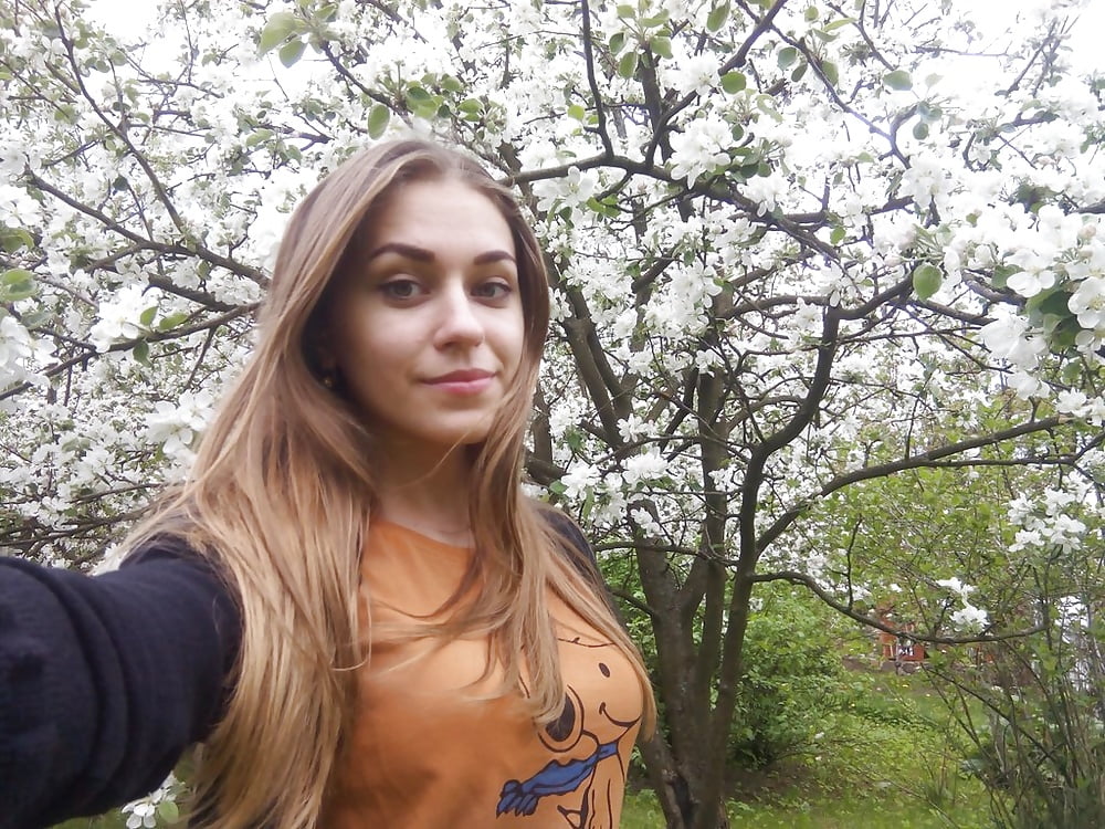 Alita -preview adult photos