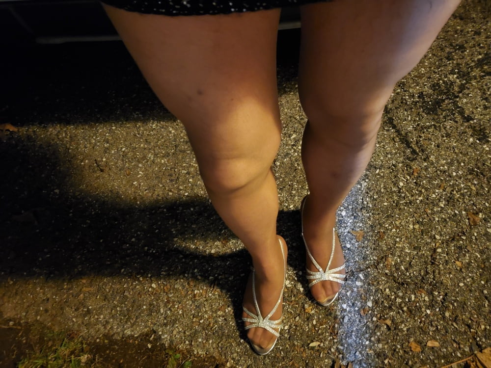 New Heels and Mini Skirt - 9 Photos 