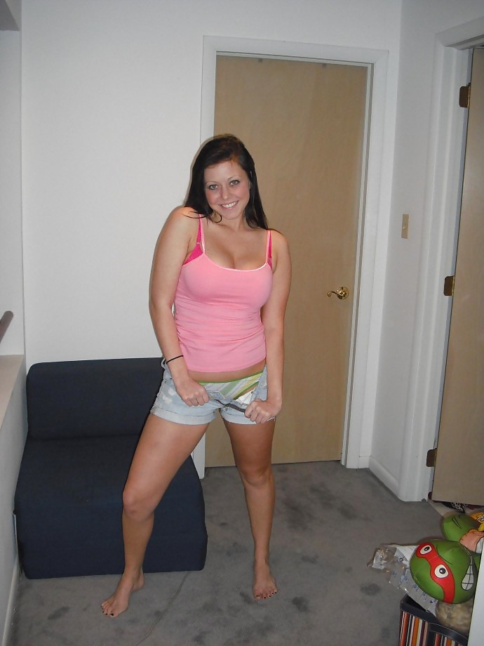 babe asked to masturbate on her pics adult photos