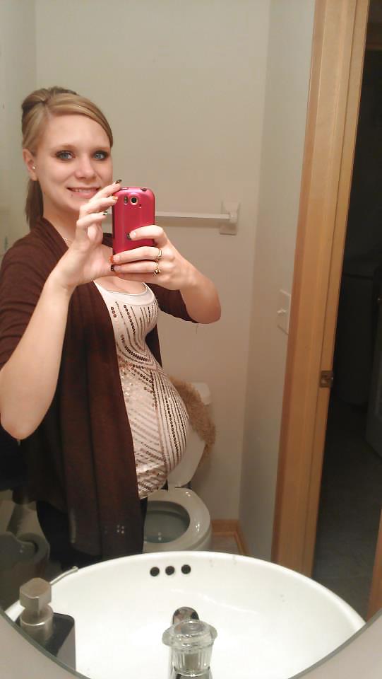 Pregnant Teen Fuck Pig Halee adult photos