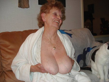 granny amateur at home
