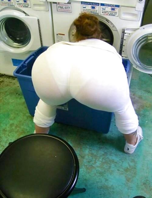 Every Body Legging ! adult photos