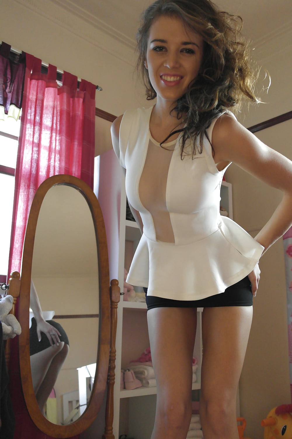 amateur brunette adult photos