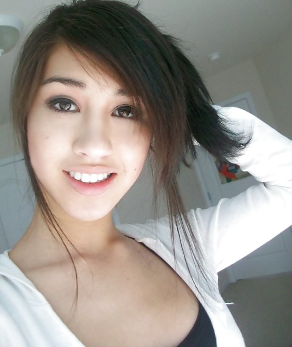 Cute Asian Teen SelfShot adult photos