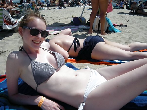 Teens want your dick - COMMENT DIRTY adult photos