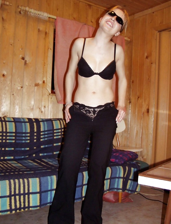 REAL GIRLS FROM AROUND THE WORLD -  KATRIN adult photos