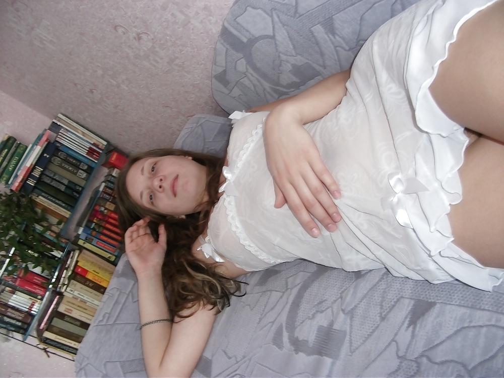 Kara aus Zuerich adult photos