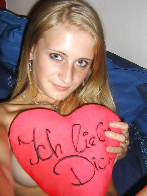 Hot Blond adult photos