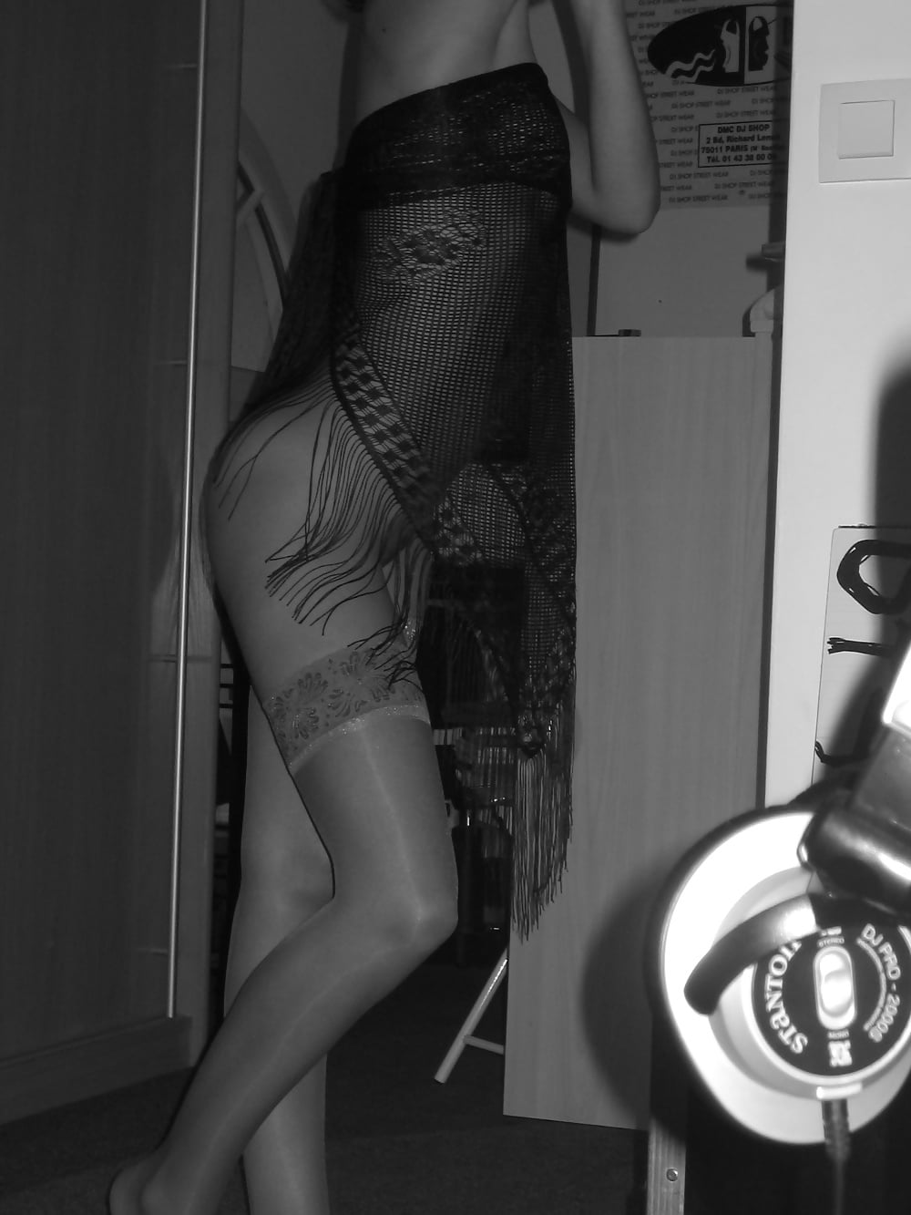 amateur brunette adult photos